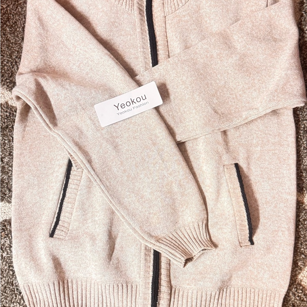 Cream Knit Cardigan with Cozy Texture